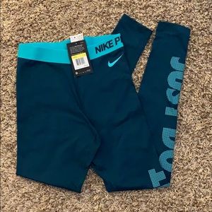 Nike Pro